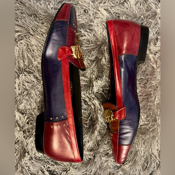Margaret J Luxury Leather Loafers with Gold Elephant Accents. - Picture 9 of 14